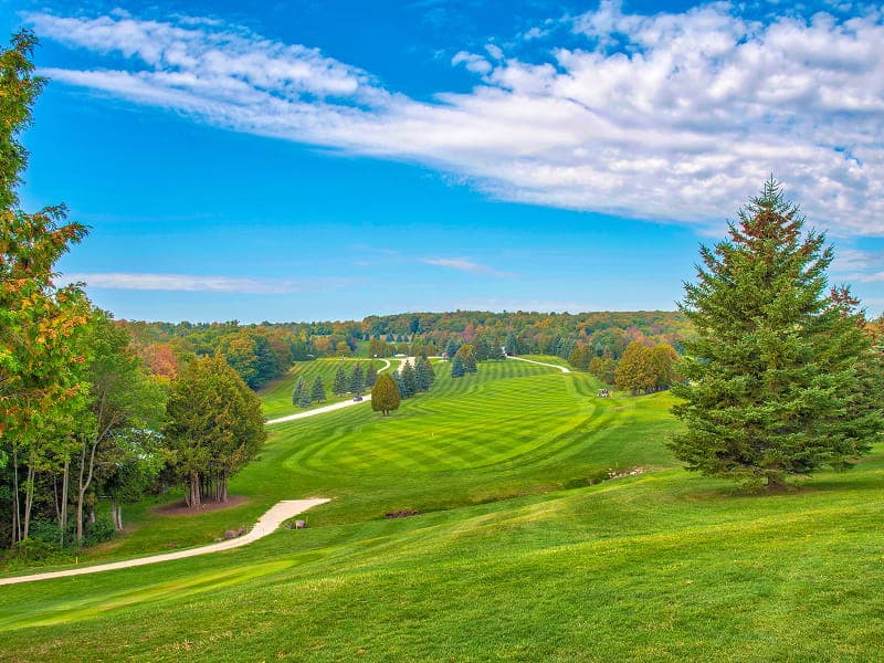 Fall Golf in Ontario at Duntroon Highlands